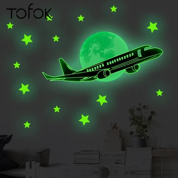 Tofok, сделай САМ, светящийся ночной самолет, наклейка с Луной на стену, наклейка для украшения спальни, Холодильник, Зеленые флуоресцентные наклейки, светящиеся в темноте
